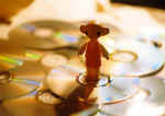 "DJ ". 1997.